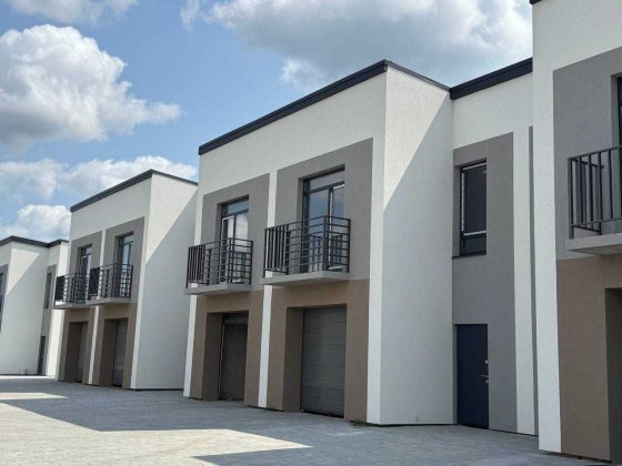 Сучасний таунхаус у Крихівцях - 10 хв до ЦЕНТРУ! Крихівці