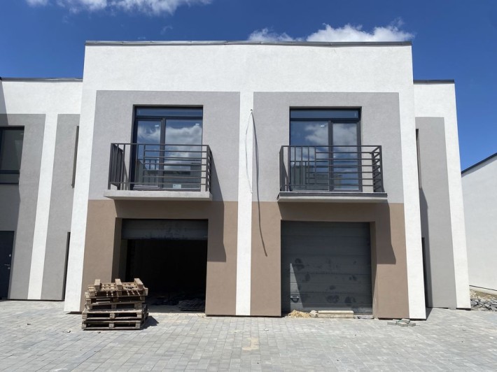 Просторий таунхаус 135 м² біля Калинової Слободи з гаражем та ділянкою - фото 1