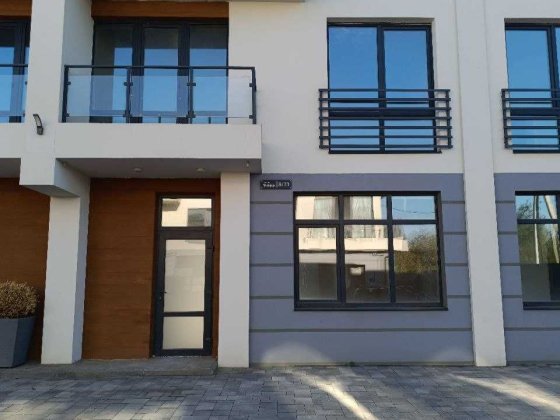 Продаж 2 поверхового таунхауса з ділянкою, 127м2, 4 кімнати. Вовчинець