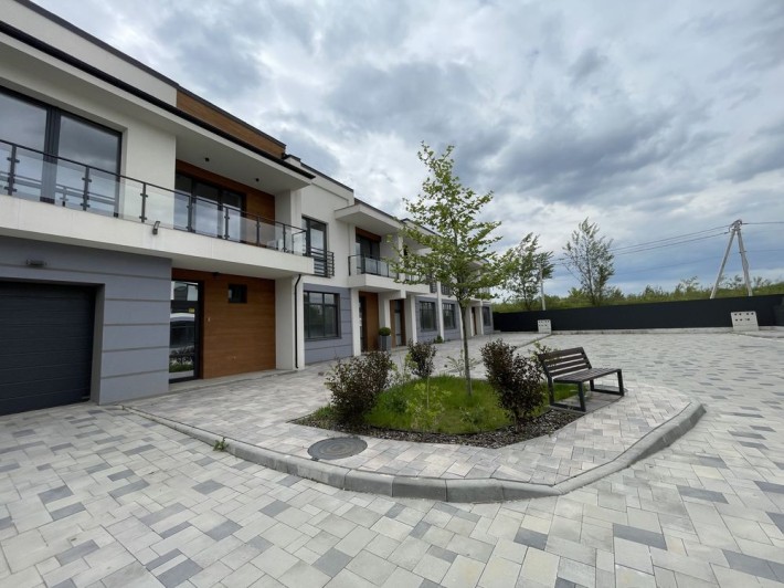 Продається таунхаус аметист з площею 123.10 м.кв та 1.5 соток землі - фото 1