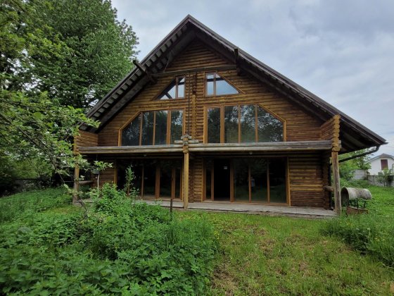 Продаю затишний двоповерховий будинок — околиця Івано-Франківська Черніїв