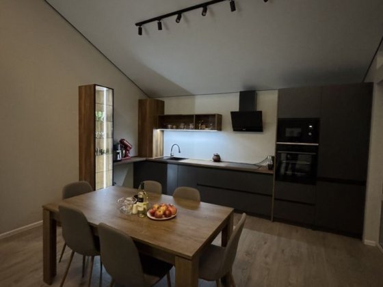 Продаж новозбудованого будинку Косов