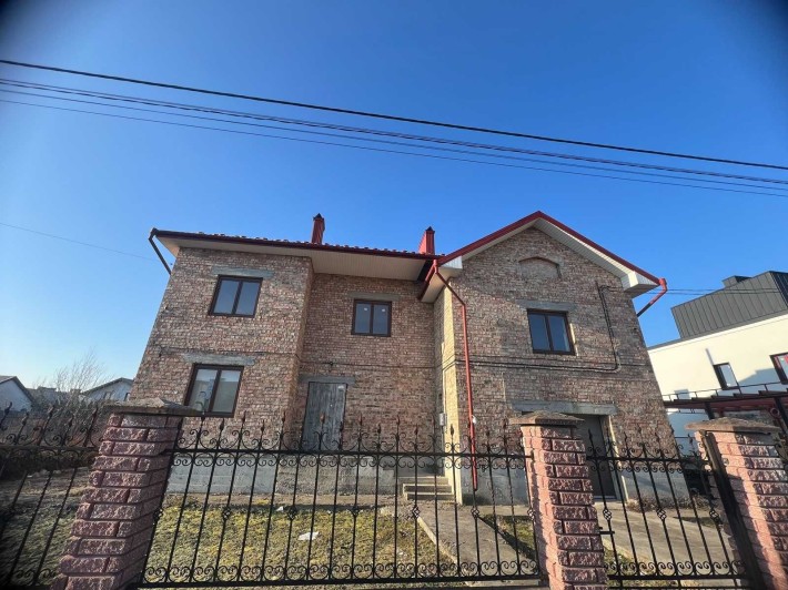 ЕКСКЛЮЗИВНИЙ будинок, який приносить дохід - фото 1