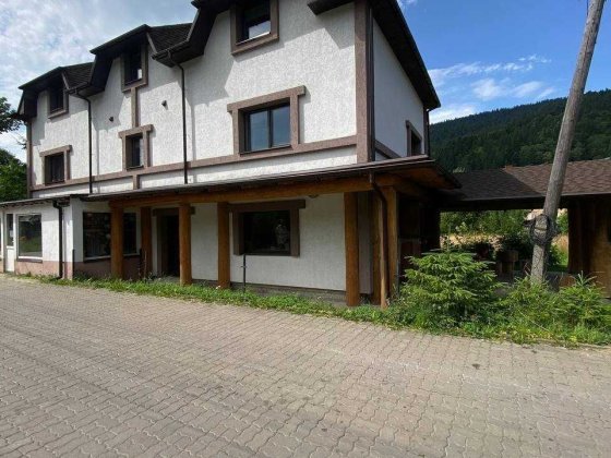 Продаж готелю в Татарові Татарів