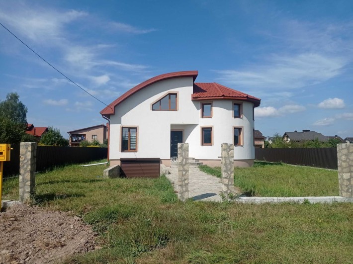 Продається будинок з ремонтом - фото 1