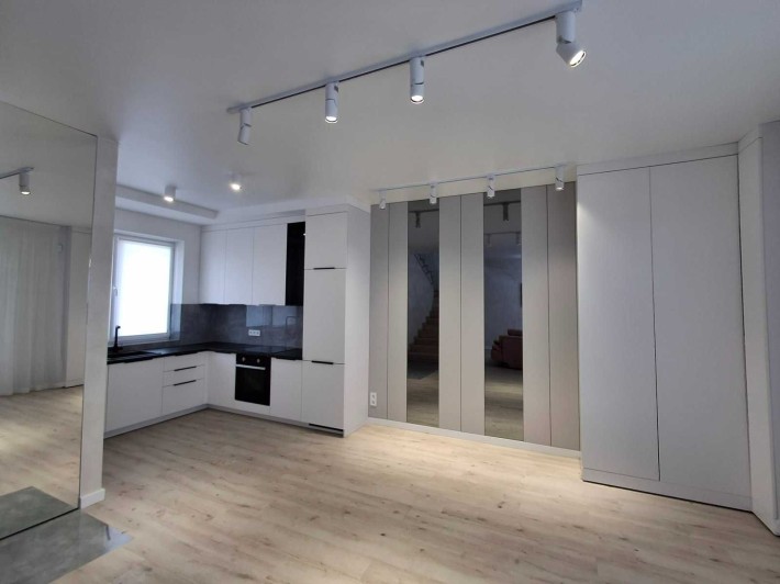 Таунхаус 100 кв.м. Святопетрівське/Ділянка три сотки/Тераса, балкон - фото 1