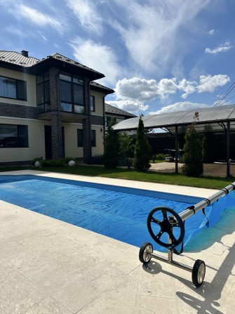 Продаж сучасного будинку з басейном, сауною, BBQ зоною в селі Гатне - фото 1