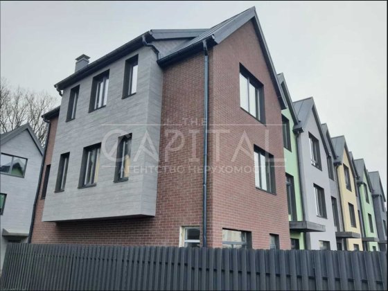 Продаж таунхаус Крюківщина /частковий ремонт/ новий ремонт/ Теремки Крюковщина