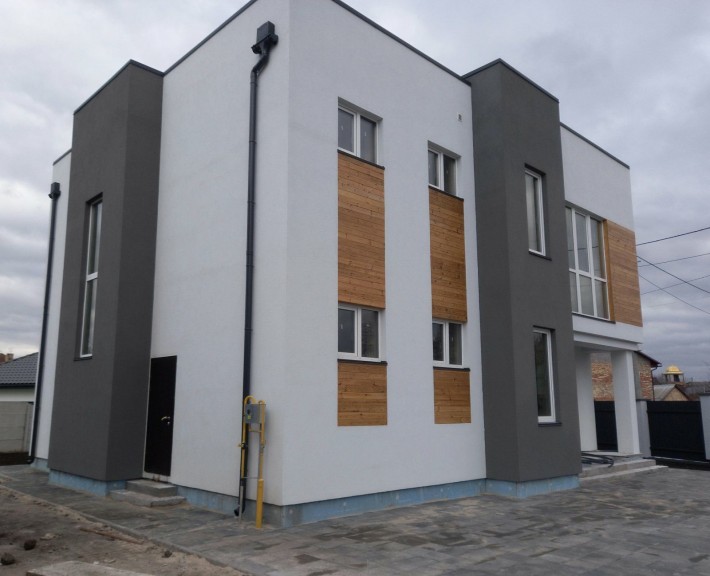 Новий двохповерховий котедж в Козині - фото 1