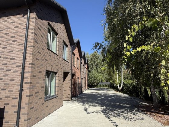 Таунхаус в Ворзелі! Газ! Великий двір! Багато паркомісць! Ворзель