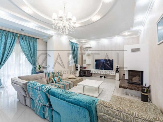 Продажа дома с бассейном, Козин, Обуховский р-н Козин