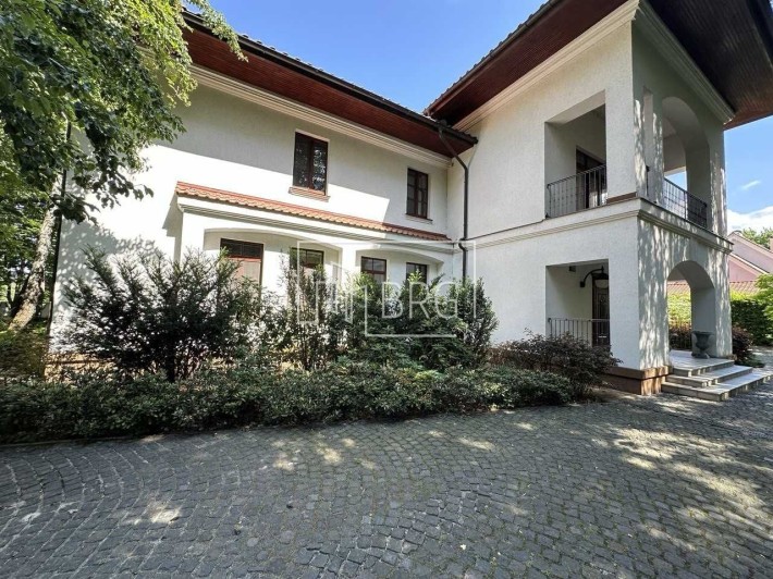 Продажа особняка с выходом на Козинку 150 соток Козин без комиссии - фото 1