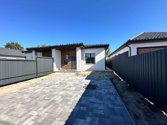 Продам Дуплекс в Гарній та Затишній Локації поруч з Лісом. Топ Ціна. Ворзель