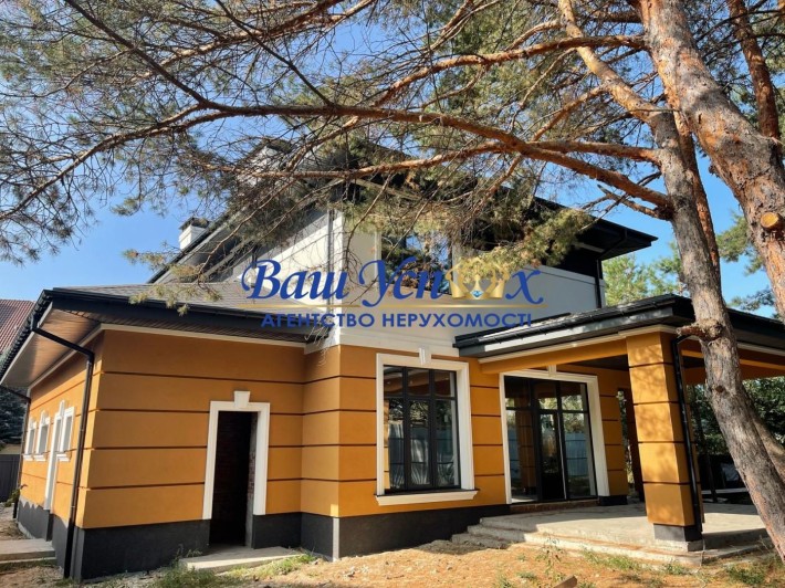 Продажа  современного дома, село Козин. Большая Дамба - фото 1