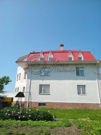 Продаж будинку площею 499 м2 в с. Святопетрівське - фото 1