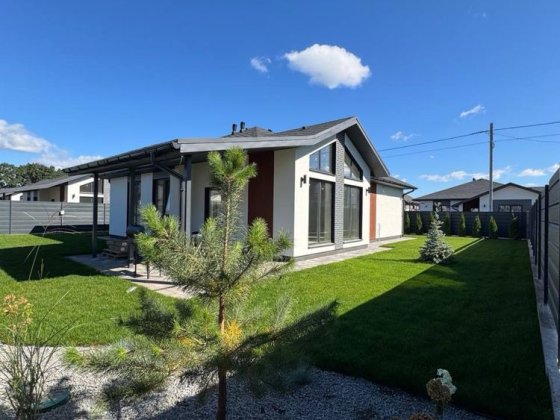 Будинок який захоплює своєю красою Крюковщина