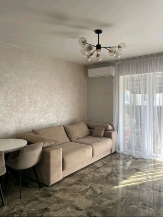 ЖИЛИЙ Таунхауз  з ремонтом та МЕБЛЯМИ , на 1..5 сотках - фото 1