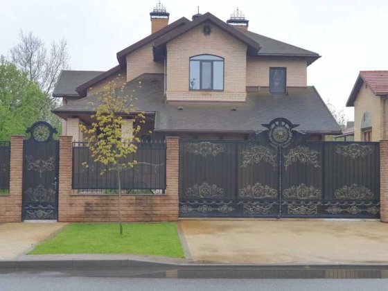 Продаж  Будинок  вул. Лугова, Козин Козин