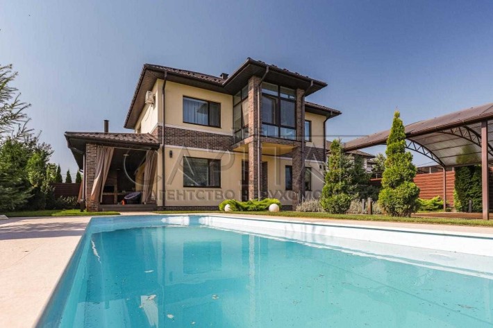 Продаж якісного будинку з ремонтом та басейном у с. Гатне 230м2 - фото 1