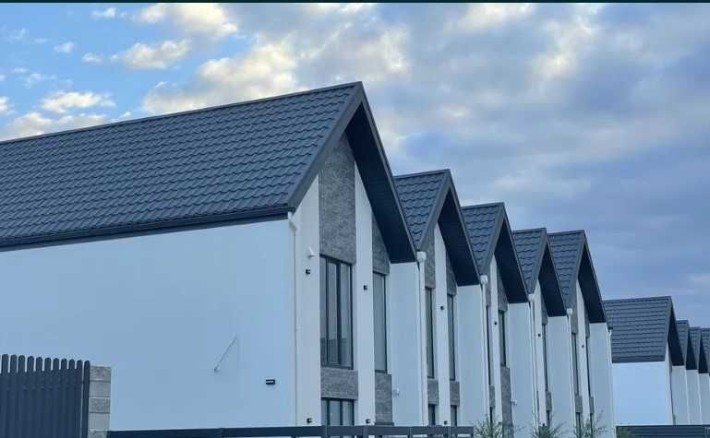 Таунхаус 75 кв. м. у с. Святопетрівське - фото 1