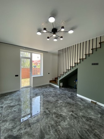 Є-Оселя! Таунхаус з ремонтом!ЦЕНР каналізація та ГАЗ , Святопетрівське - фото 1