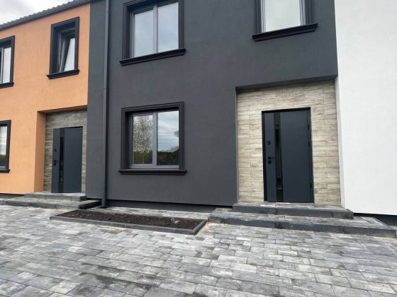 Великий 4-кімнатний Таунхаус за вигідною ціною , 2 поверхи, 105 м² Ворзель