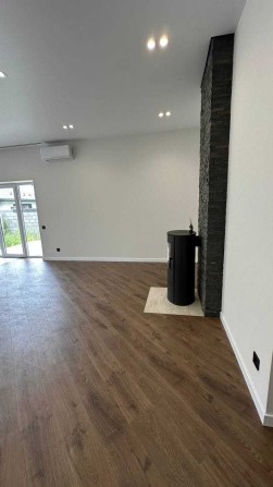 Будинок 100 кв.м. в Ворзелі з сучасним ремонтом на 4 сотках!!! - фото 1