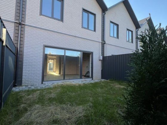 Продам Таунхаус 108м2, ГАЗ, 4 кімнати, без комісії Святопетровское