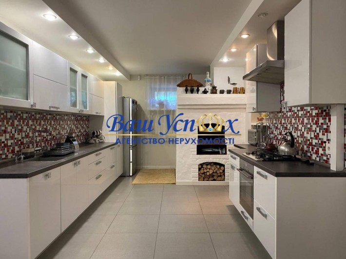 Продаж будинка возле Характер Парка.  село  Крюковщина - фото 1