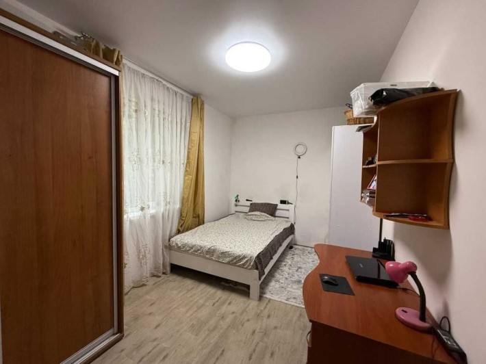 Прдаж будинку 210м2 з частковим ремонтом 4 кімнати - фото 1