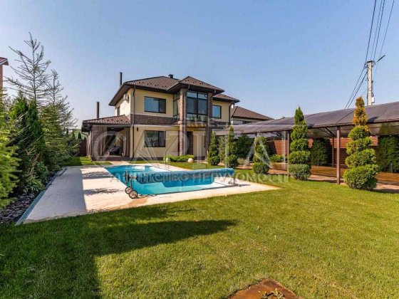 Продаж будинку Гатне 230 кв.м. Гатное