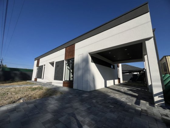 Будинок 110м2 /6 соток/ ГАЗ/ БОМБОСХОВИЩЕ/ Чистовий ремонт/Без комісії Белогородка