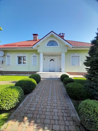 Без комісії, 225м², три кімнати, басейн, автонавіс, генератор, 24кВт - фото 1