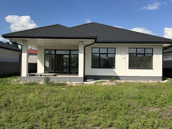 Будинок 150м2 з керамоблоку з критою терасою Вишеньки