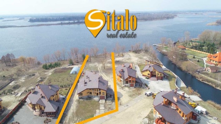 Дом с выходом на Днепр, участок 25 соток, закрытая территория - фото 1