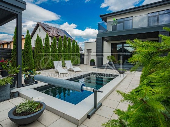 Продається неймовірний будинок мрії у КМ ''Вишневий Хуторок''/Басейн Гнедин