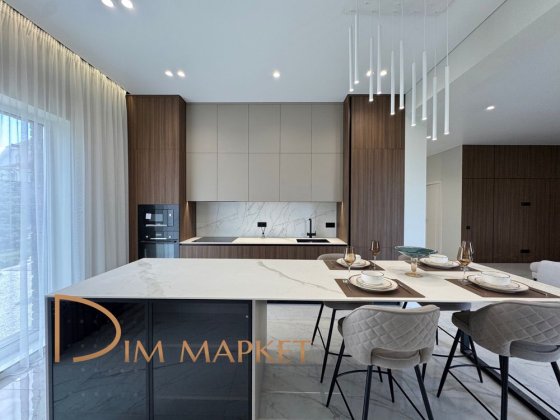 Будинок з новим РЕМОНТОМ та МЕБЛЯМИ біля лісу в с.Ходосівка Ходосовка