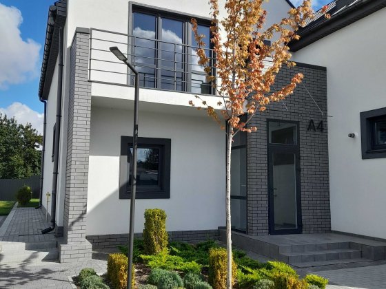 Без комісії, таунхаус площею 115м², три кімнати, тепла підлога, тераса Чабаны