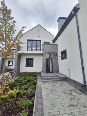 Сучасний таунхаус з Ремонтом і меблями, Чабани БЕЗ КОМІСІЇ - фото 1