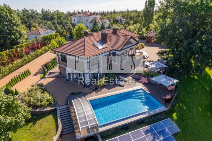 Продажа Элитной усадьбы 372м2 с бассейном, ул. Ягодная, Ходосовка - фото 1