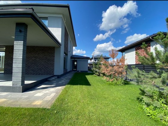 ‼️Просторий Дім 180 м2, 7,5 соток землі! Закрита територія Ходосівка