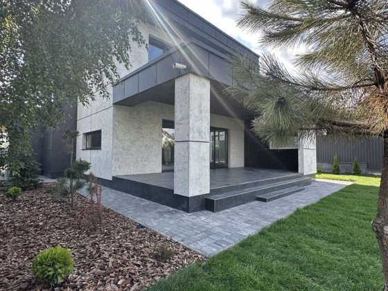 Продаж БУДИНКУ в Ходосівці! 216 м.кв, 8,5 соток. Газ, під чистову, хай Ходосівка