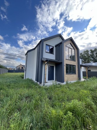 Продаж будинку в закритому містечку «Зелений Бульвар» - фото 1