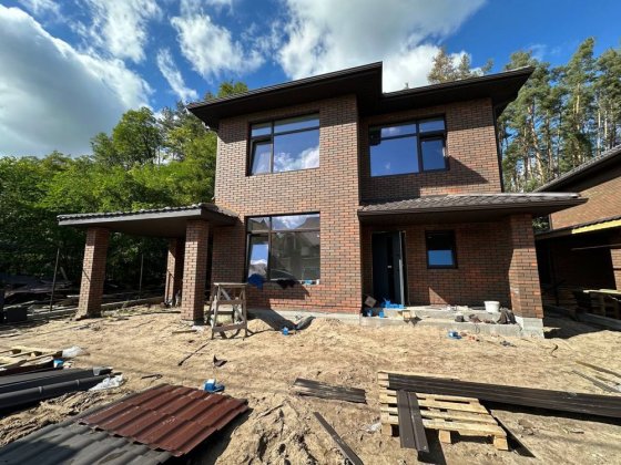 будинок біля лісу в Гореничах Гореничі