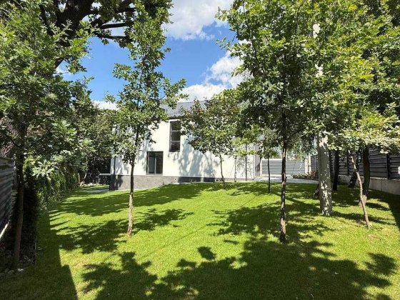 Любов з першого погляду.Затишний будинок з УКРИТТЯМ і виходом в ліс. Гореничі