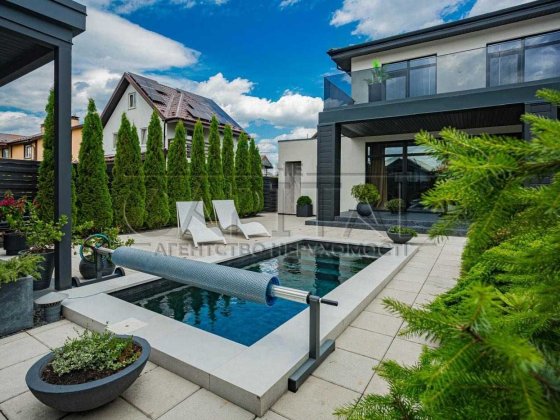 Продаж / Будинок / 165 м2 / Гнідин / вул. Щаслива Гнідин