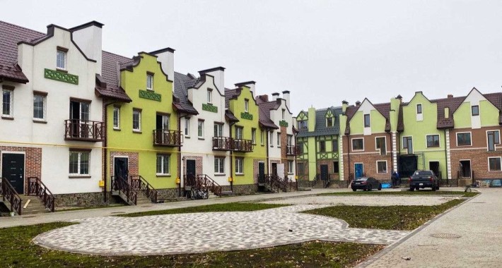 Таунхаус з власним підвалом  та з  безоплатним паркомісцем, Є-Оселя - фото 1