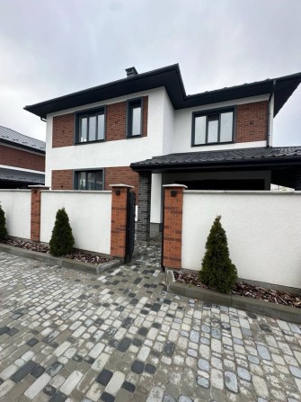 Продаж будинку у Ходосівці біля лісу та озера, закрита територія - фото 1