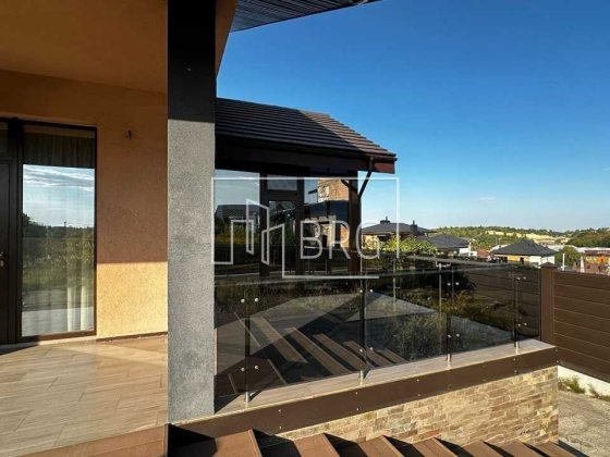 Продажа нового современного дома с бассейном Лесники без комиссии Лісники