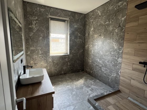 Новий дім з меблями в закритому містечку КМ Скай Парк  Гнідин Гнедин Гнедин